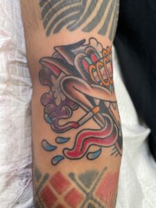 tattoo アメトラ アメリカンタトゥー アメリカントラディショナル おすすめ おすすめ彫り師 おすすめ彫師 カラー タトゥー トラッド ワンポイントタトゥー 上手い 人気 刺青 彫師 洋彫 熊本 狼